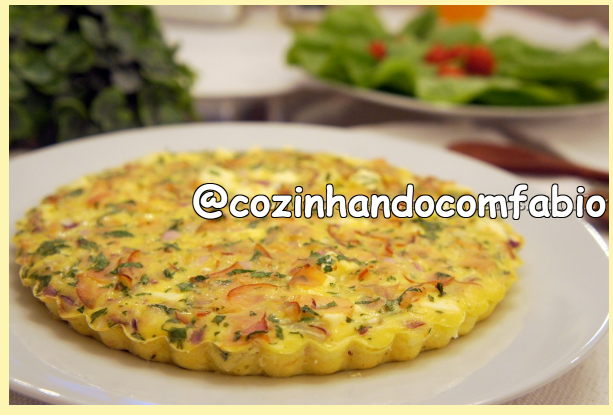 Quiche light de ricota e peito de peru